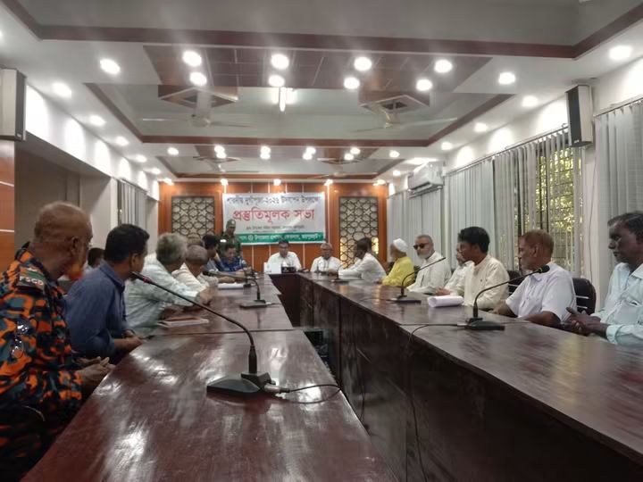 ক্ষেতলালে ৪২ পূজামণ্ডপে দুর্গাপূজা, নিরাপত্তা নিশ্চিতে প্রস্তুতিমূলক সভা