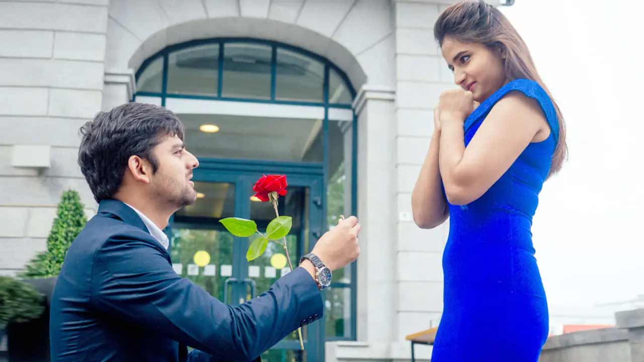 প্রাক্তনের কাছে ফিরতে ইচ্ছা করছে? নিজেকে ৫টি প্রশ্ন করুন