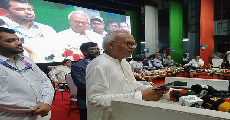 ব্যাংকগুলো এখন ফাঁকা, শূন্য মাঠের মতো পড়ে আছে: রিজভী